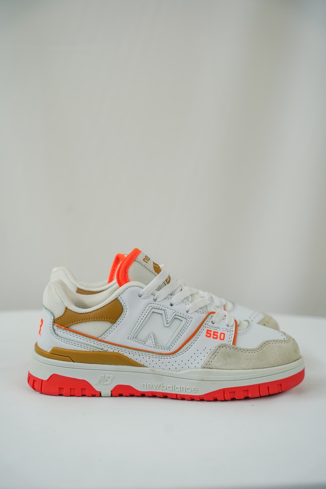 New Balance 550 Orange