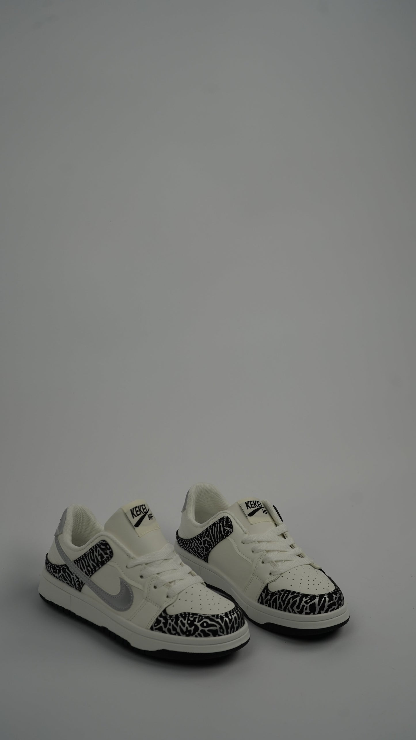 Nike Femme Low Noir Et Blanc