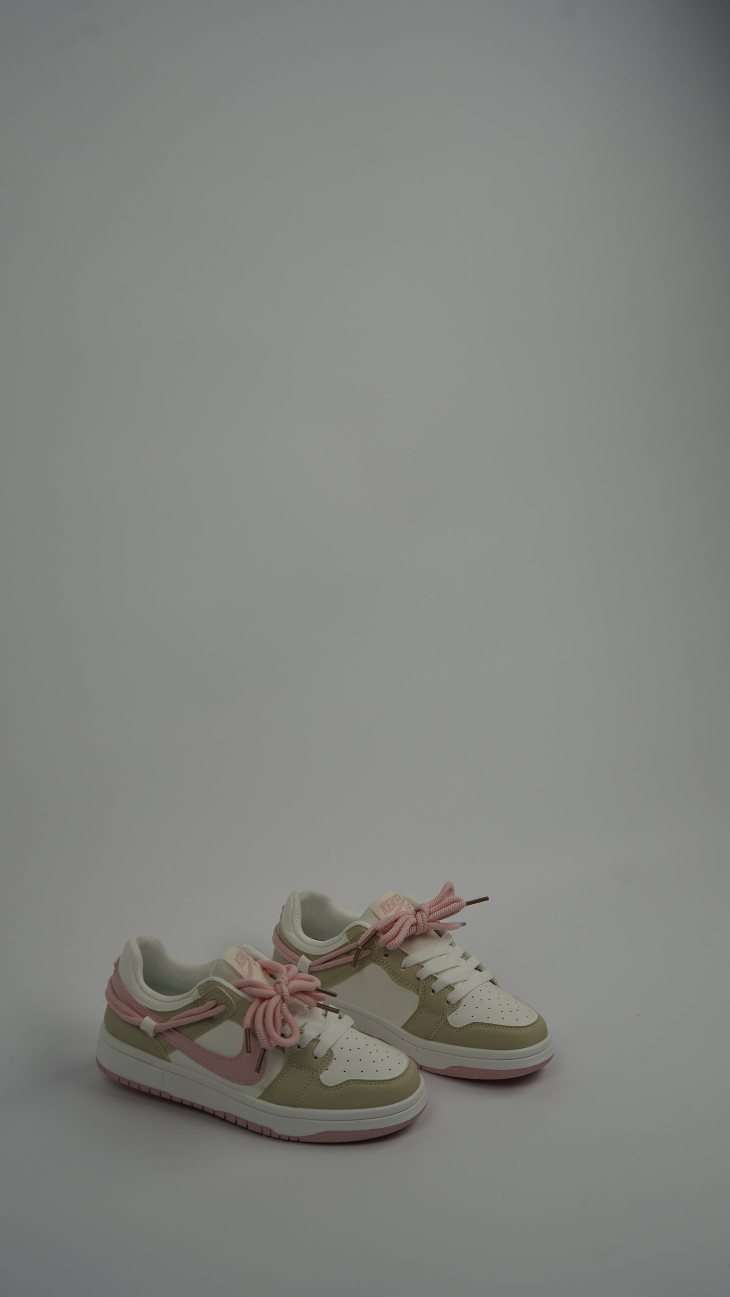 Nike Femme Beige x Rose