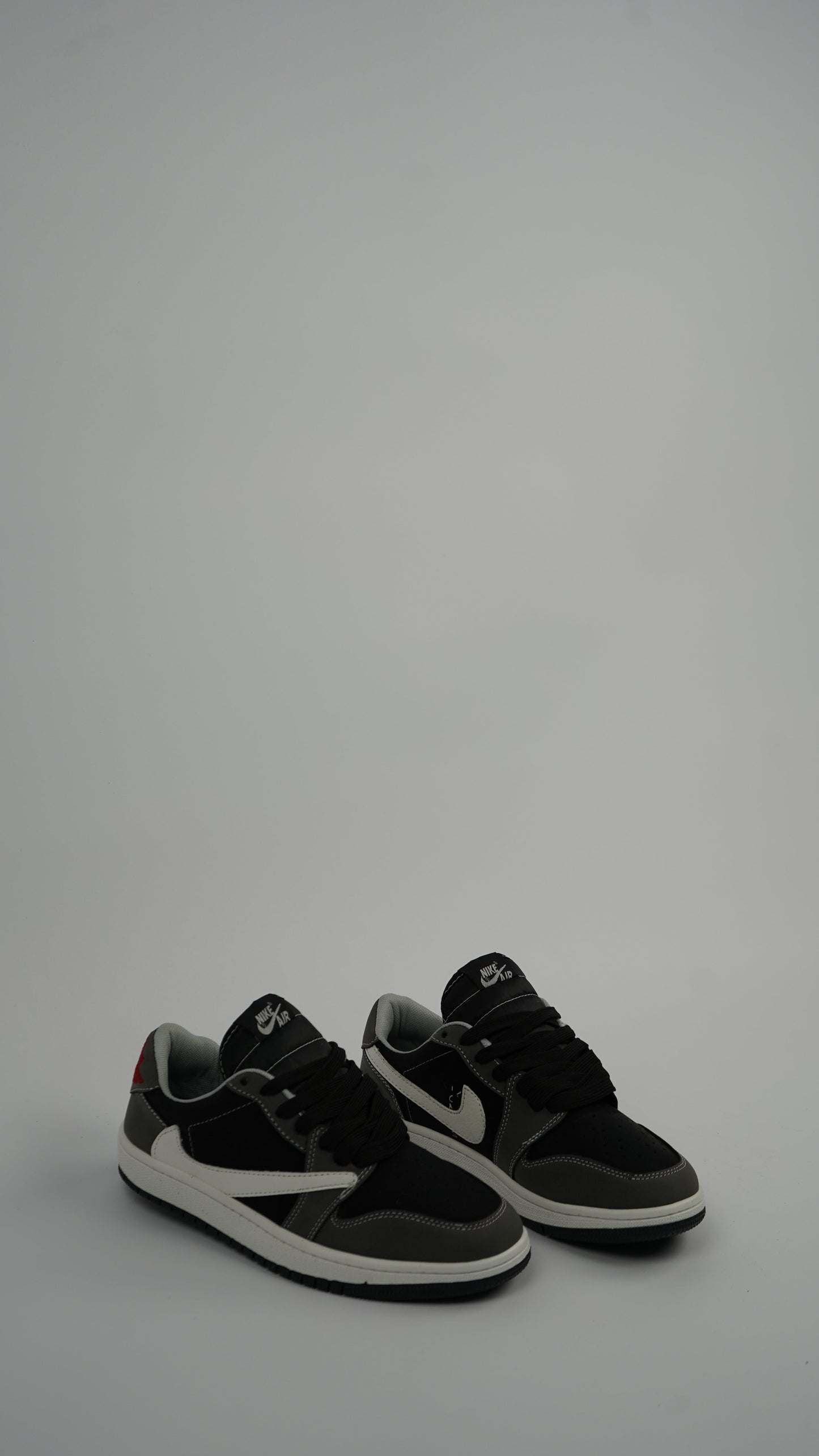 Travis Scott x Air Jordan 1