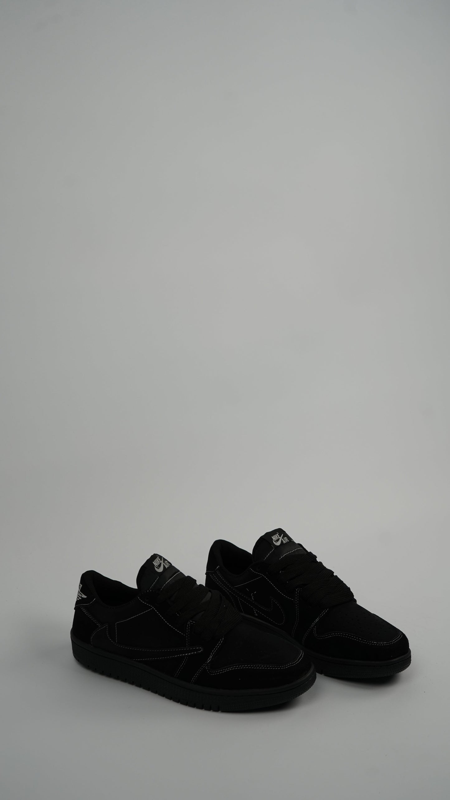 Travis Scott x Air Jordan 1 Noir