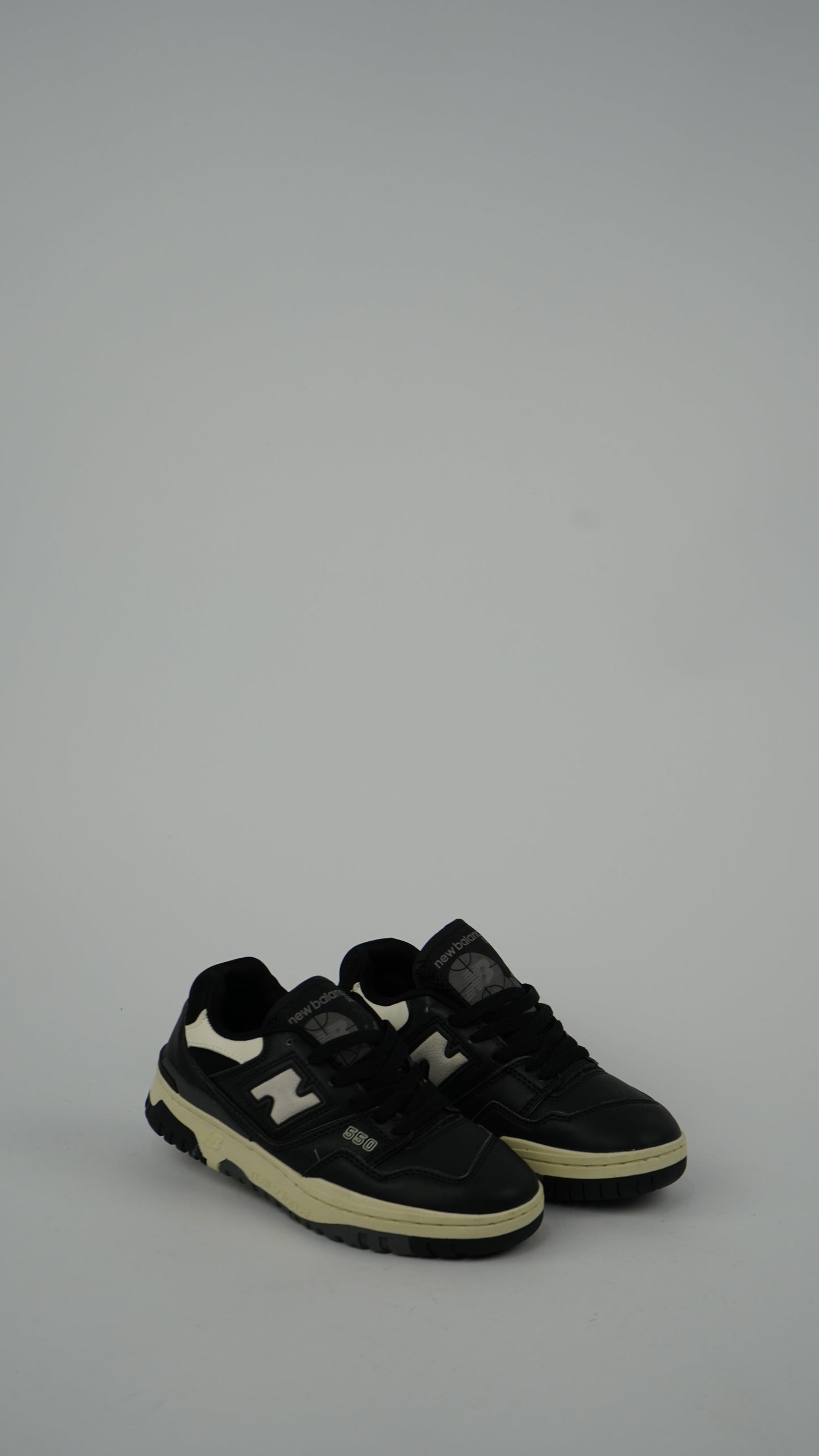 New Balance 550 Noir Y