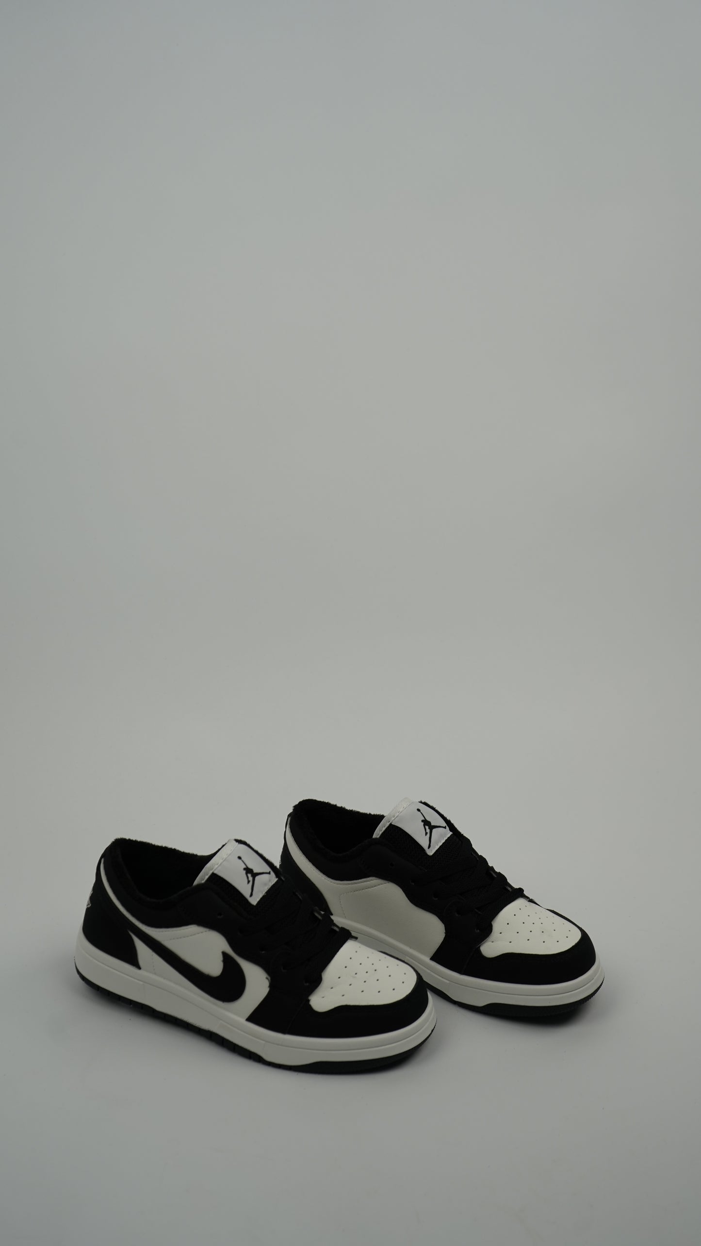 Air Jordan Low White Black