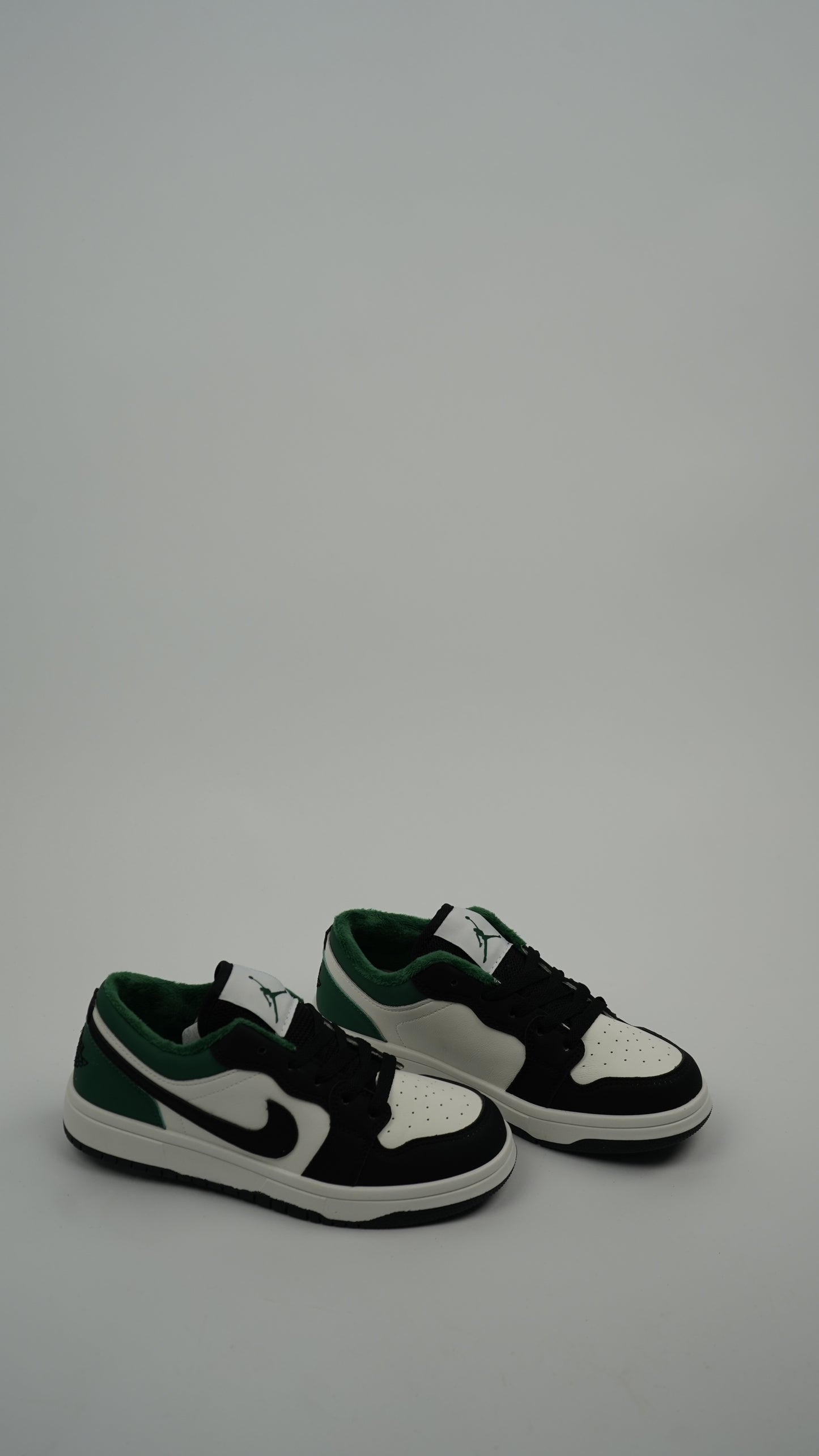 Air Jordan Low Black Green