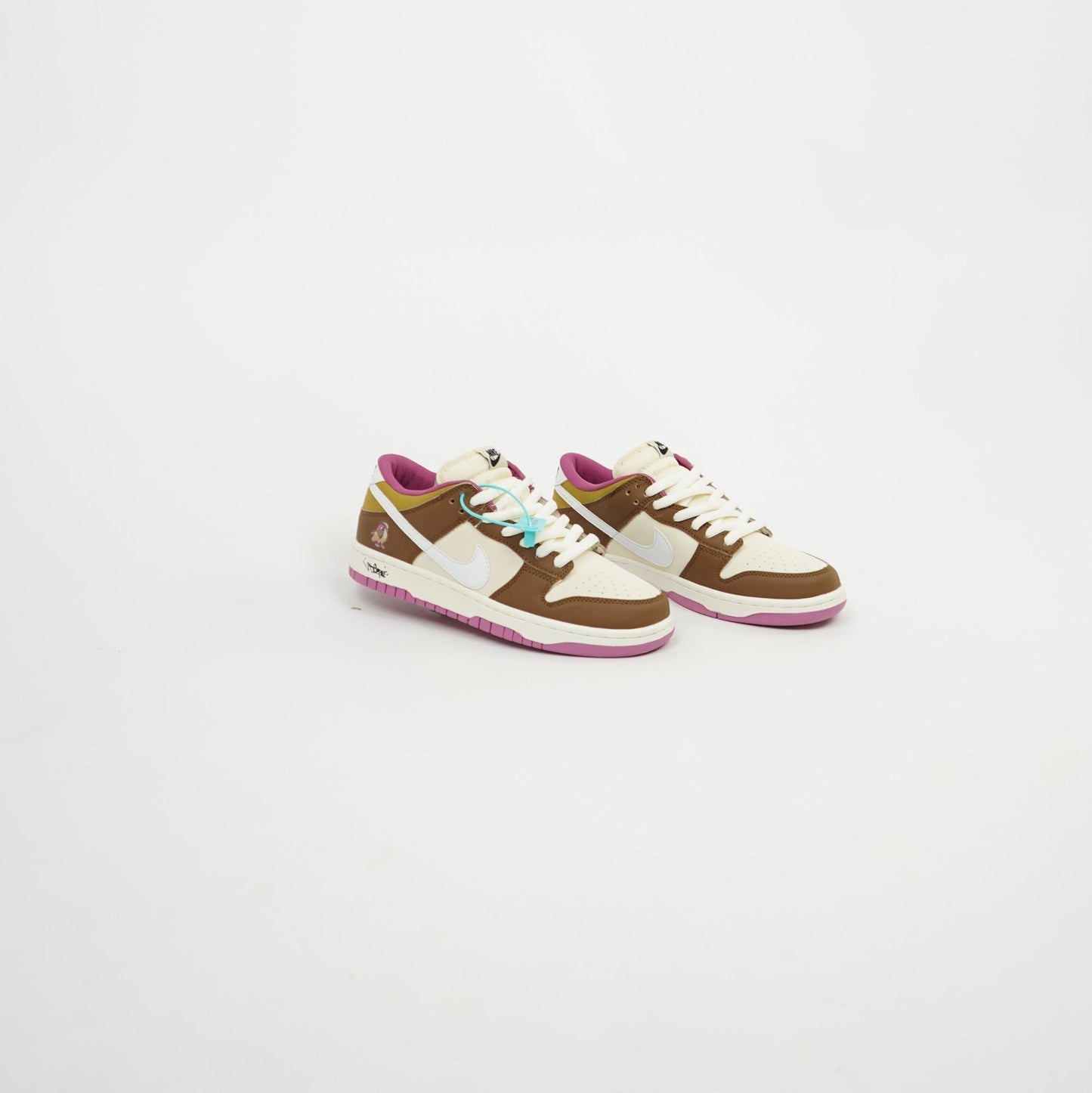 Nike Dunk Low Karakara Gold/White - Edition 2