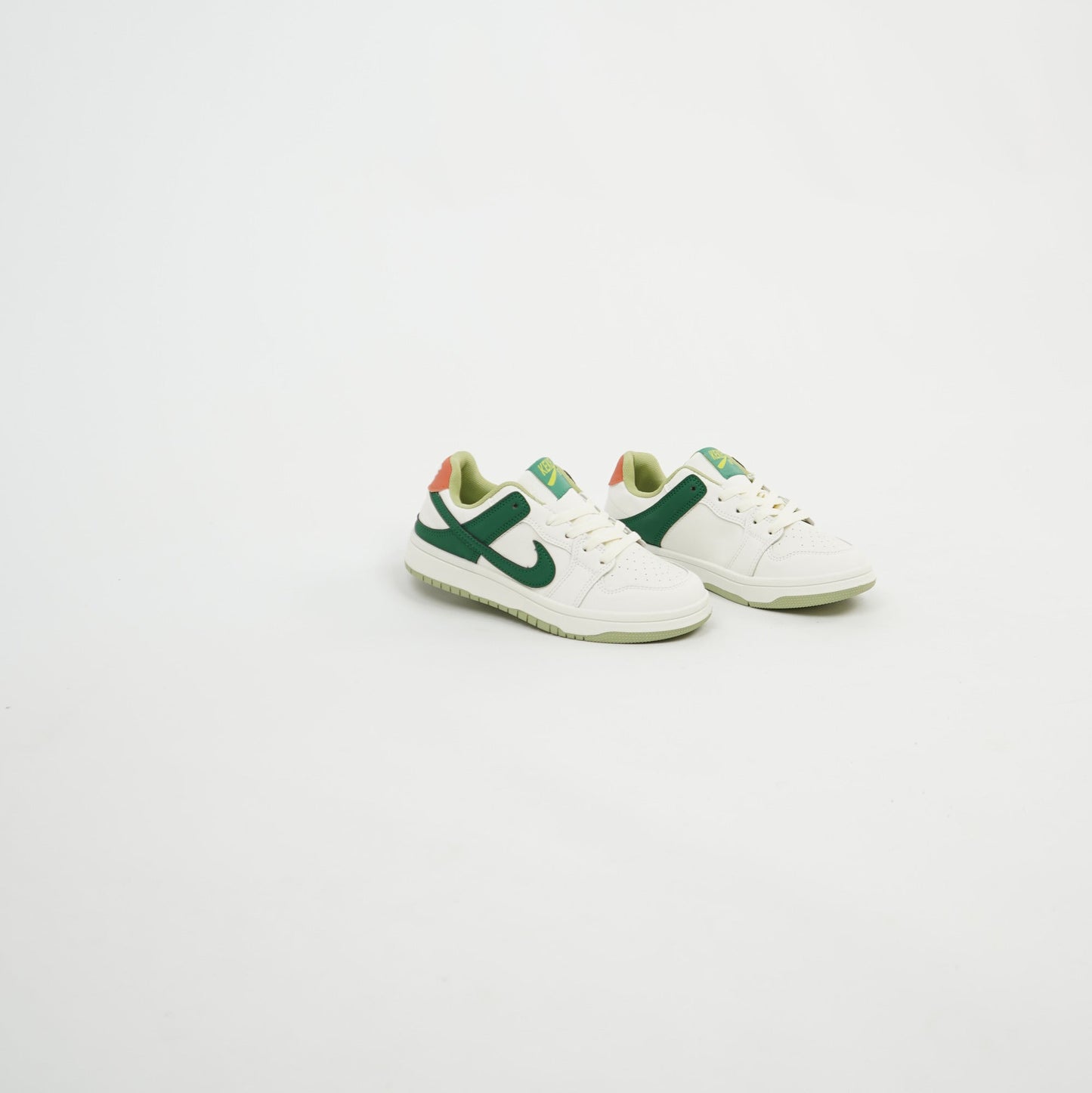 Nike Dunk Low - Blanc / Vert / Corail