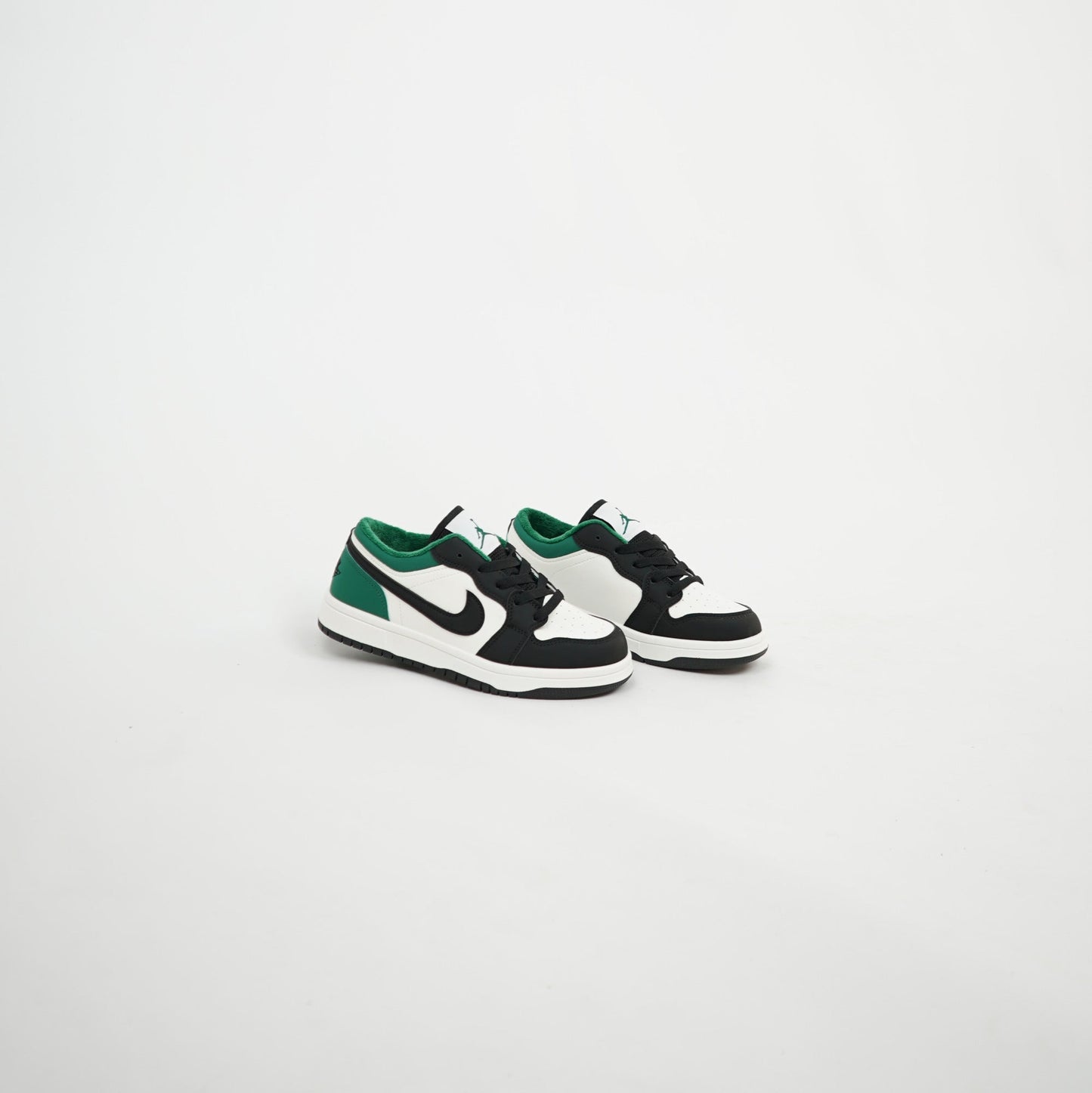 Air Jordan 1 Low - Blanc / Noir / Vert