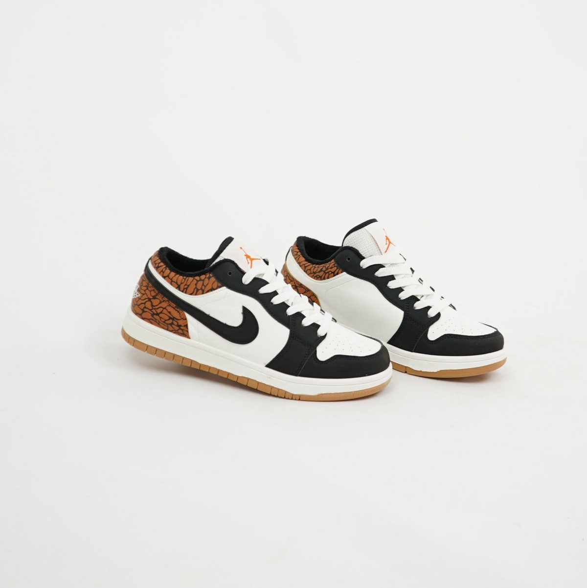 Air Jordan 1 Low – Black/White Elephant Print