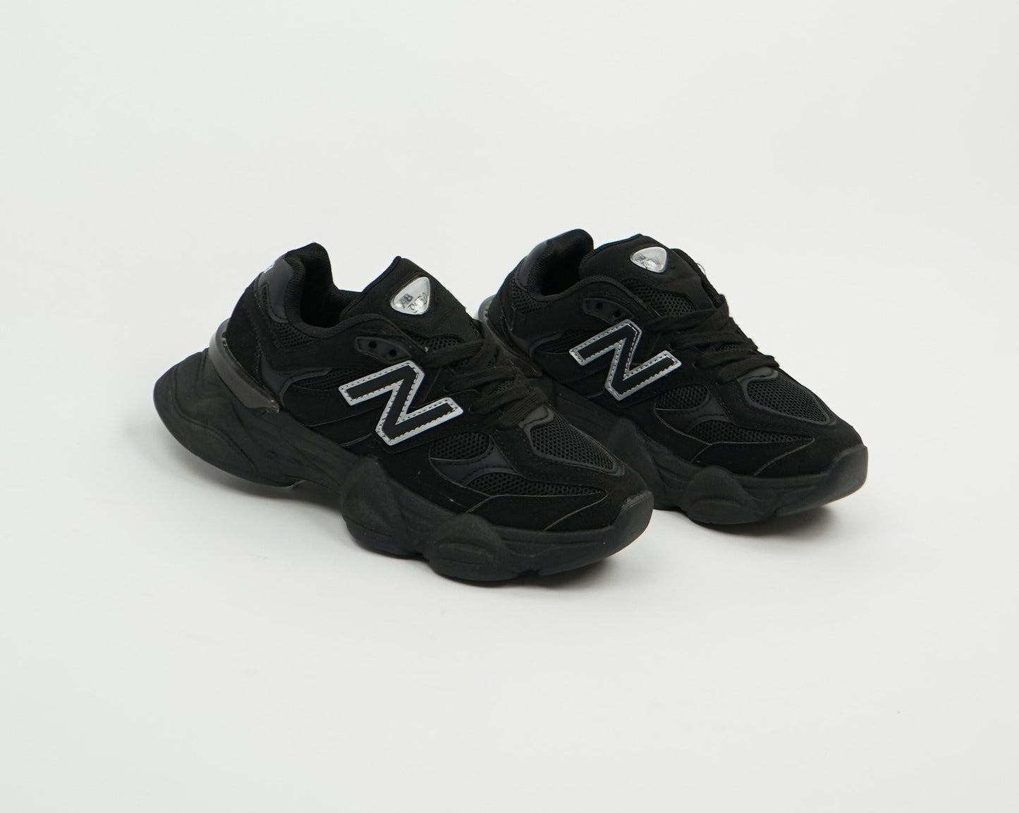New Balance 9060 Grey Cream