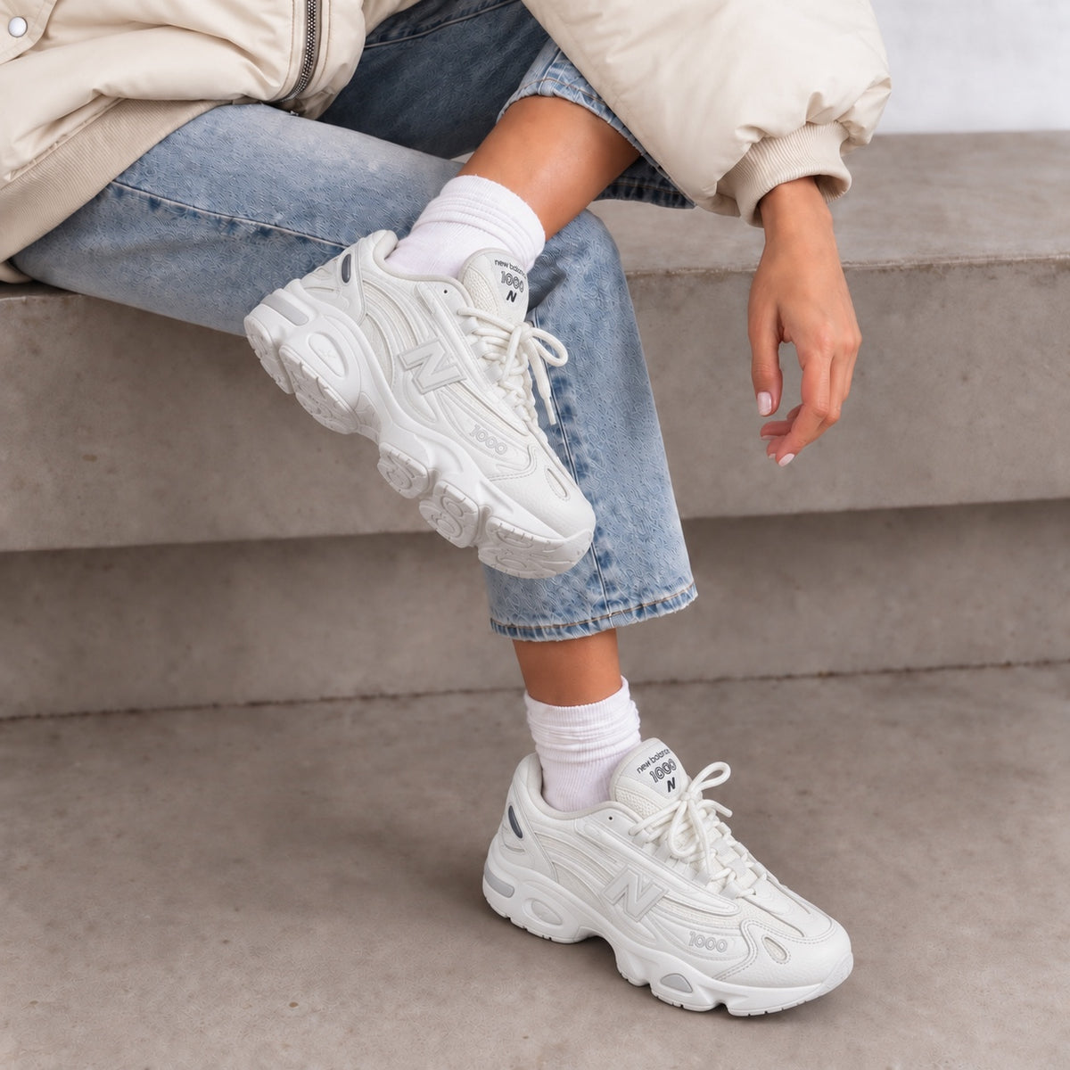 New Balance 1000 Triple White femme Deniz tailles 36 à 40