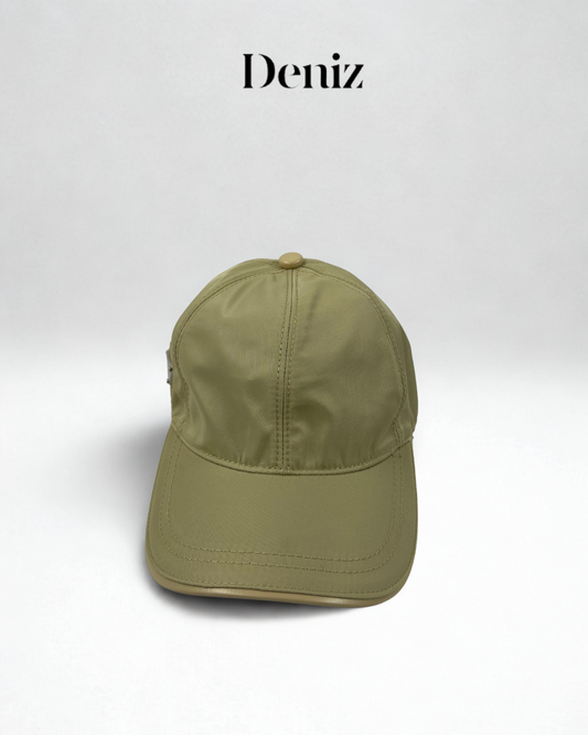 Prada Casquette Beige 