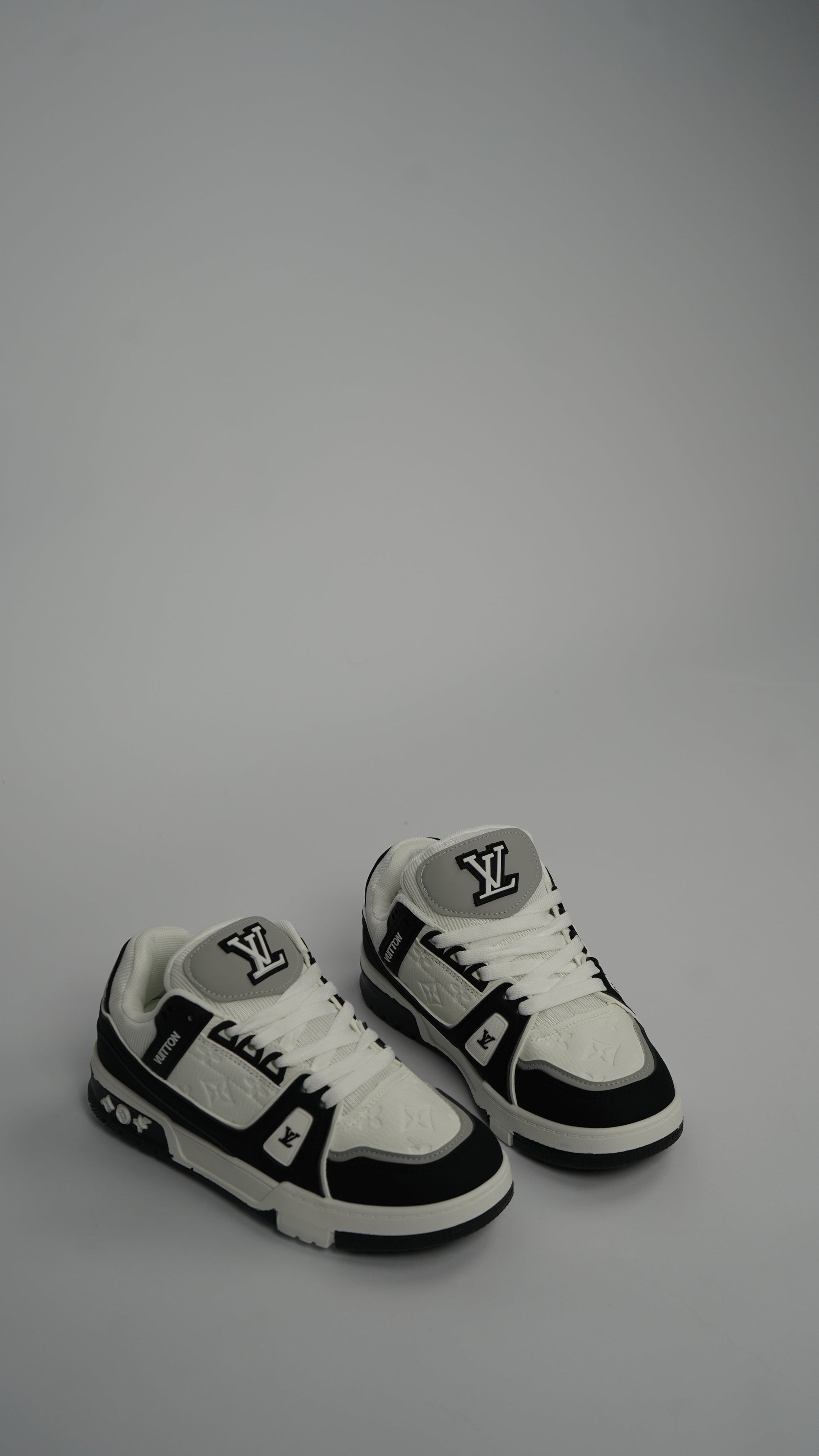 Louis Vuitton LV Trainer Sneaker Noir 