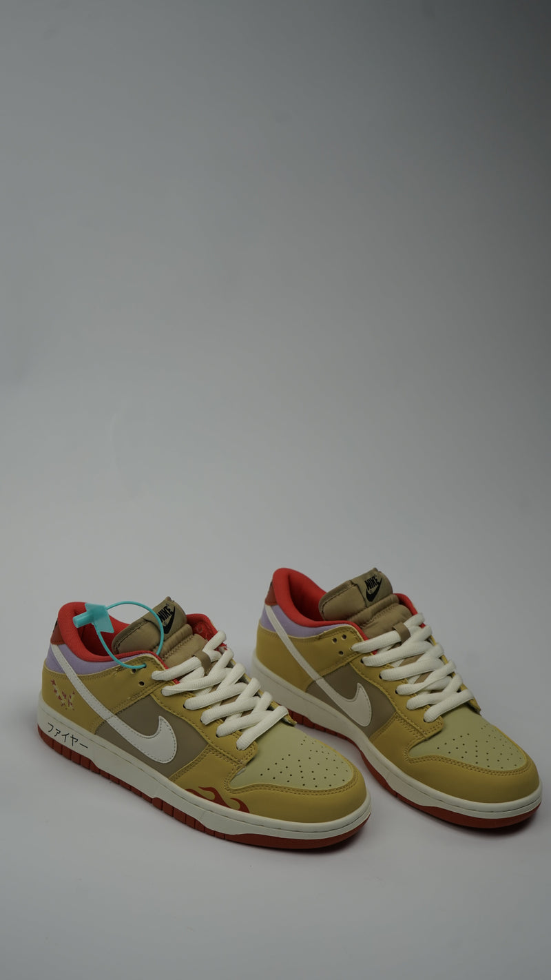 Nike Dunk Beige Fire 