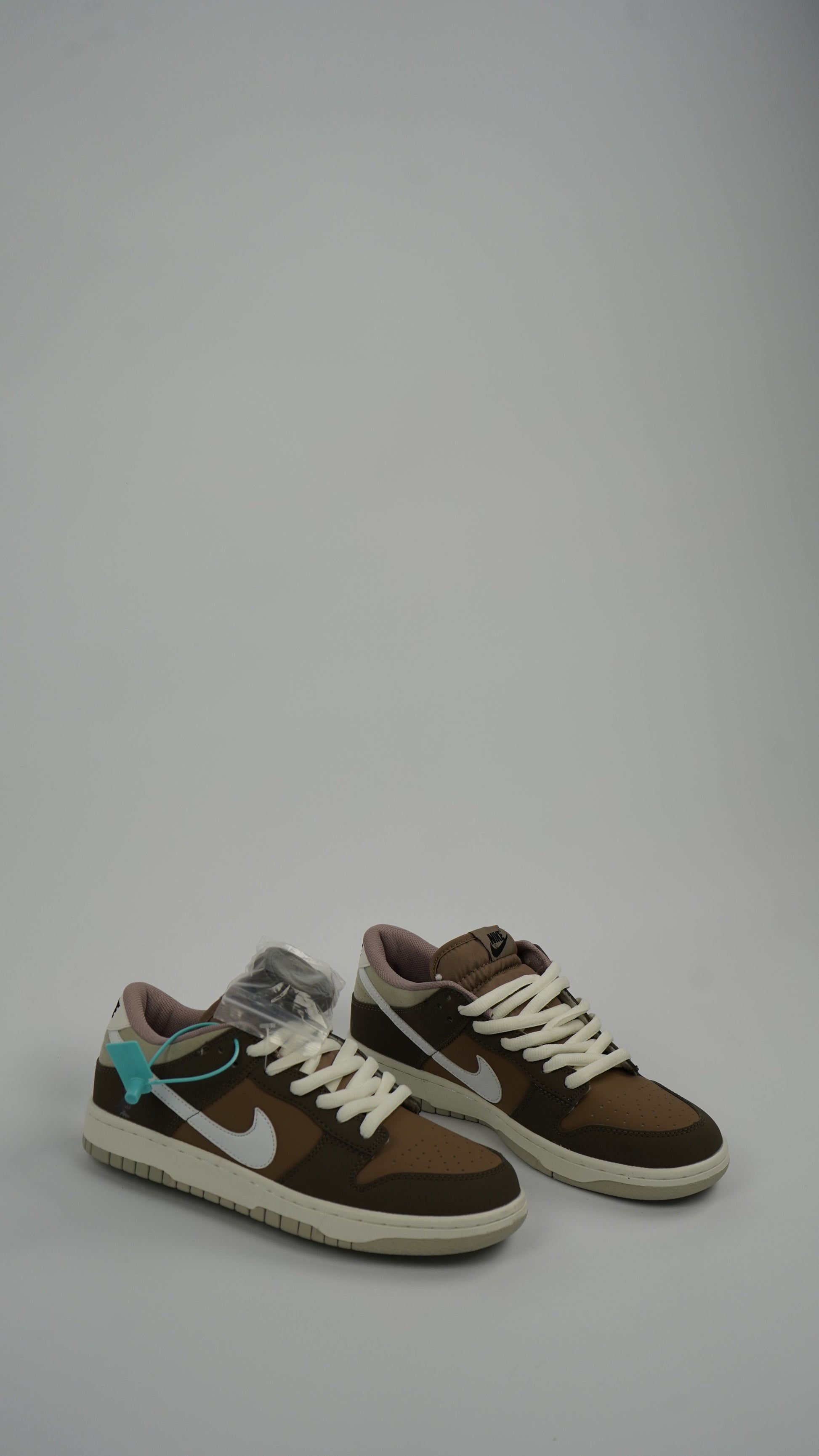 Nike Dunk Dark Brown 