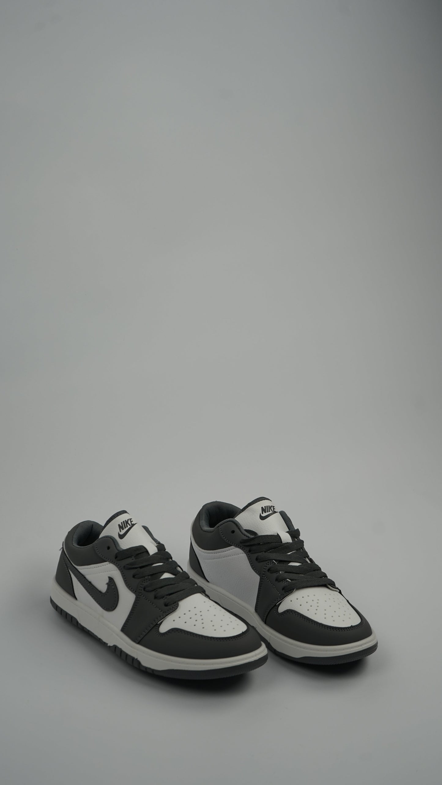 Nike Low Grey 