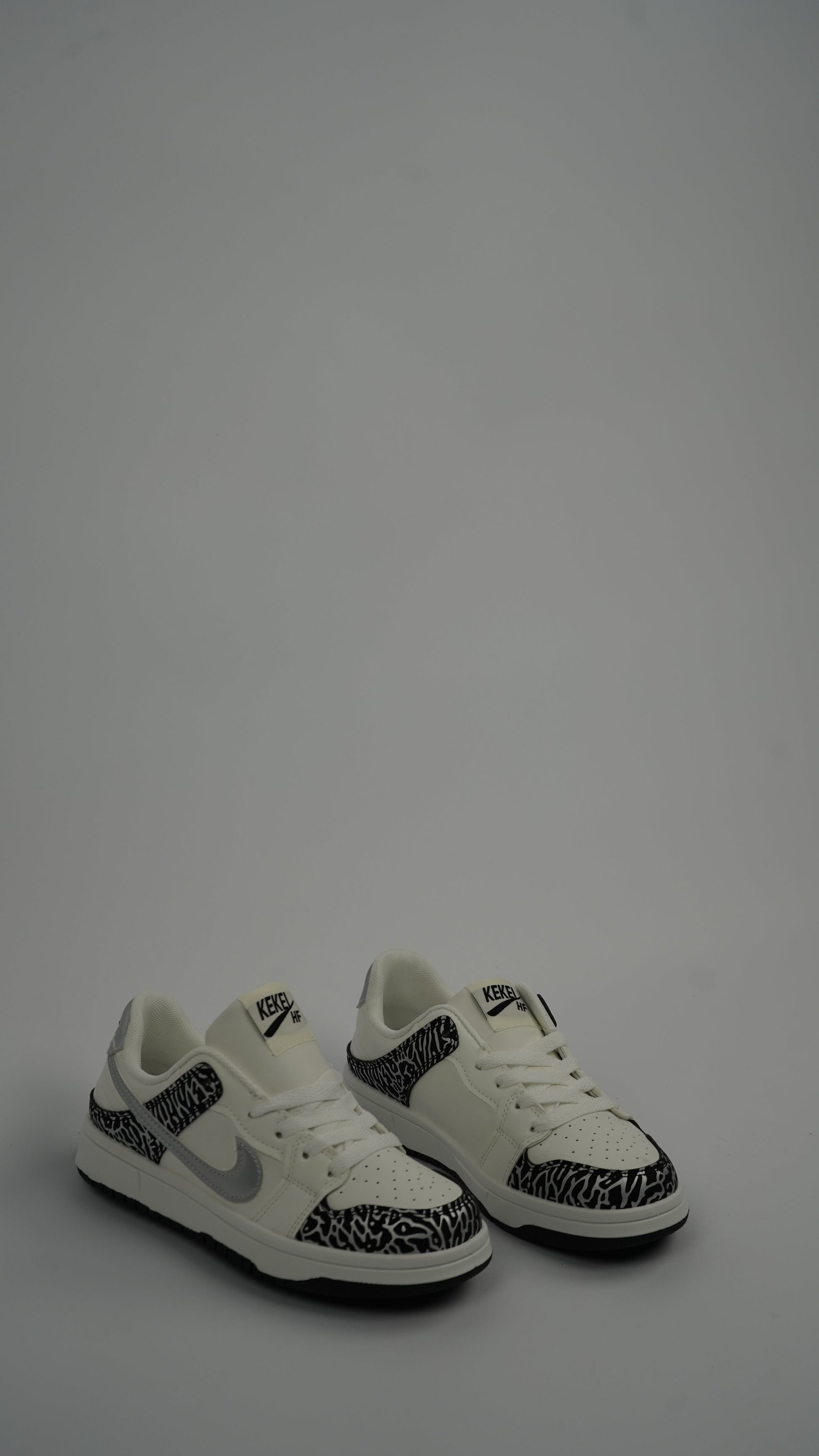 Nike Femme Low Noir Et Blanc 