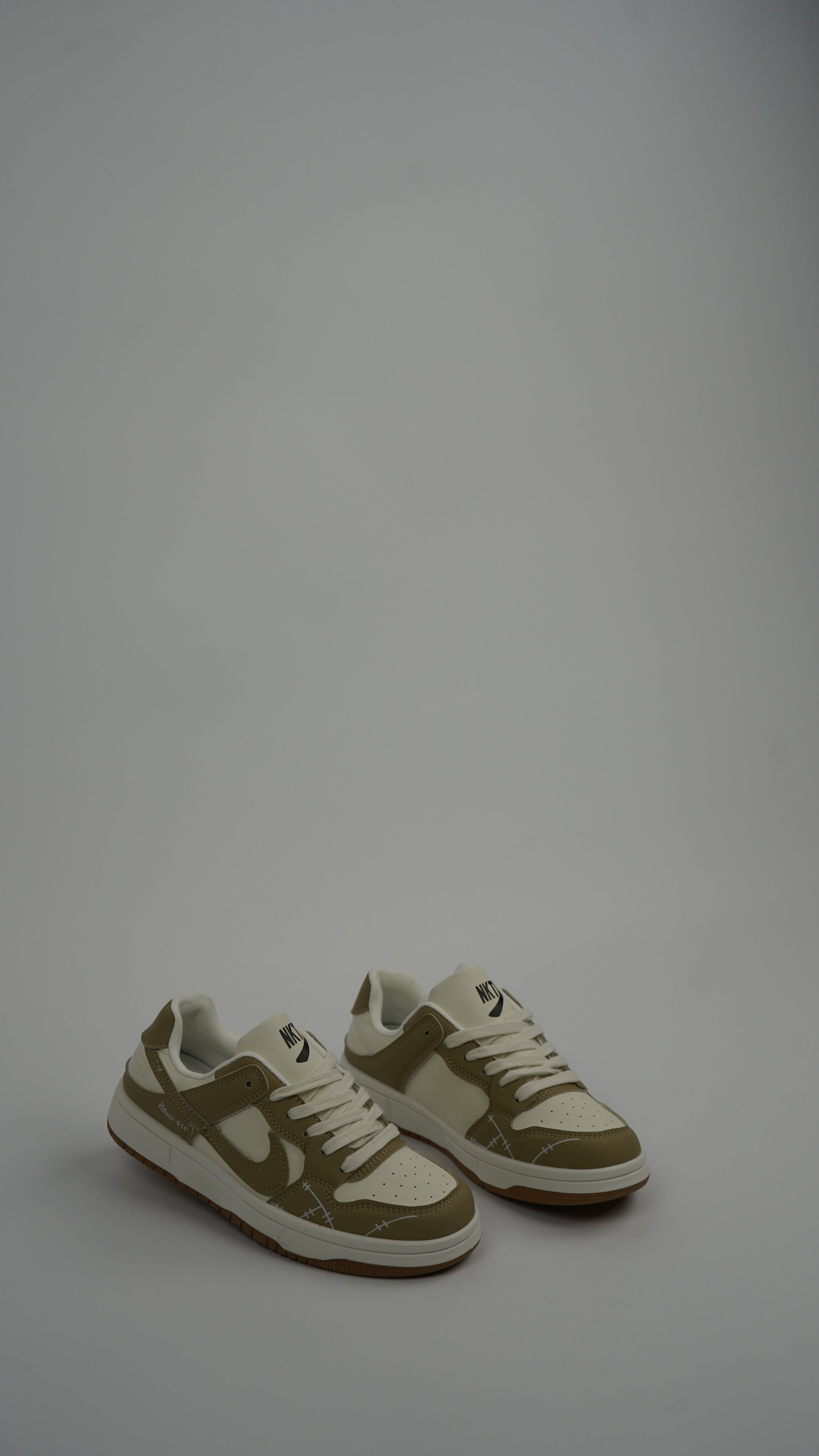 Nike Femme Kaki Kari 