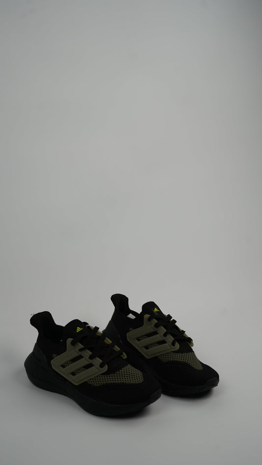 Adidas Ultraboost Black G 