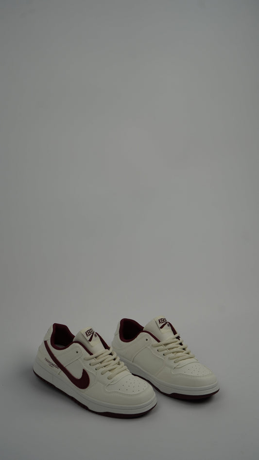 Nike Femme Blanches Marron 