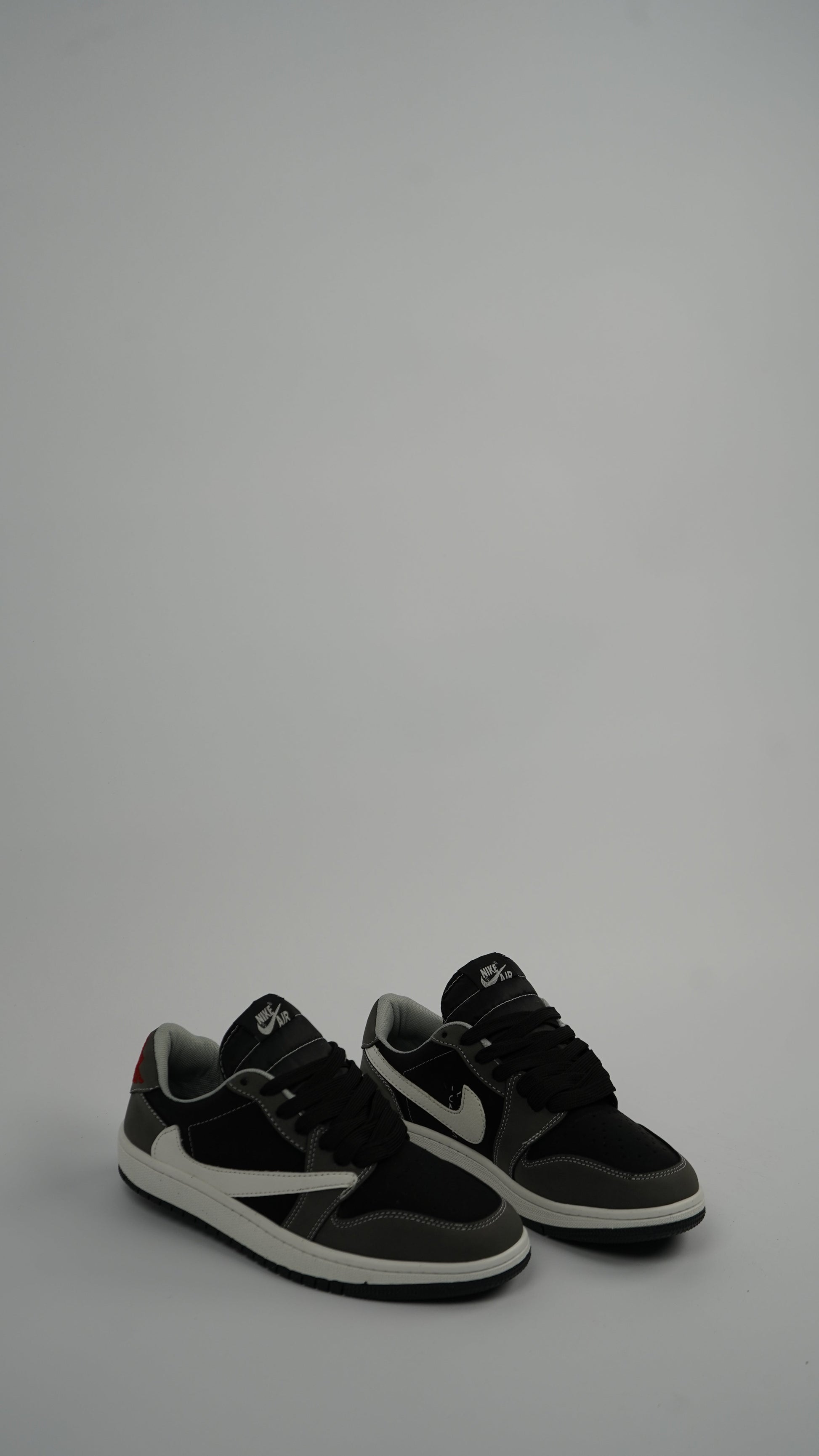 Travis Scott x Air Jordan 1 