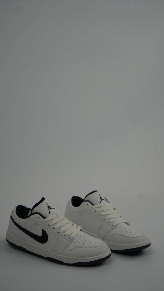 Air Jordan Low Brown 