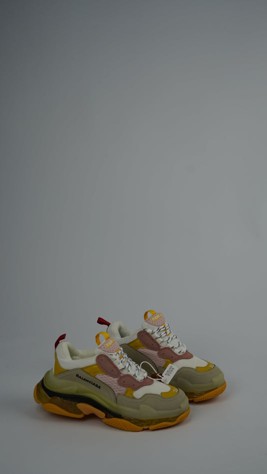 Balenciaga Triple S 