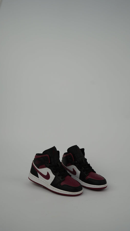 Nike Jordan Air Standard Red 