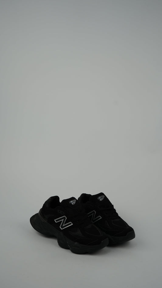 New Balance 9060 Noir E 