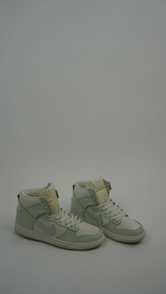 Nike High Enamel Green
