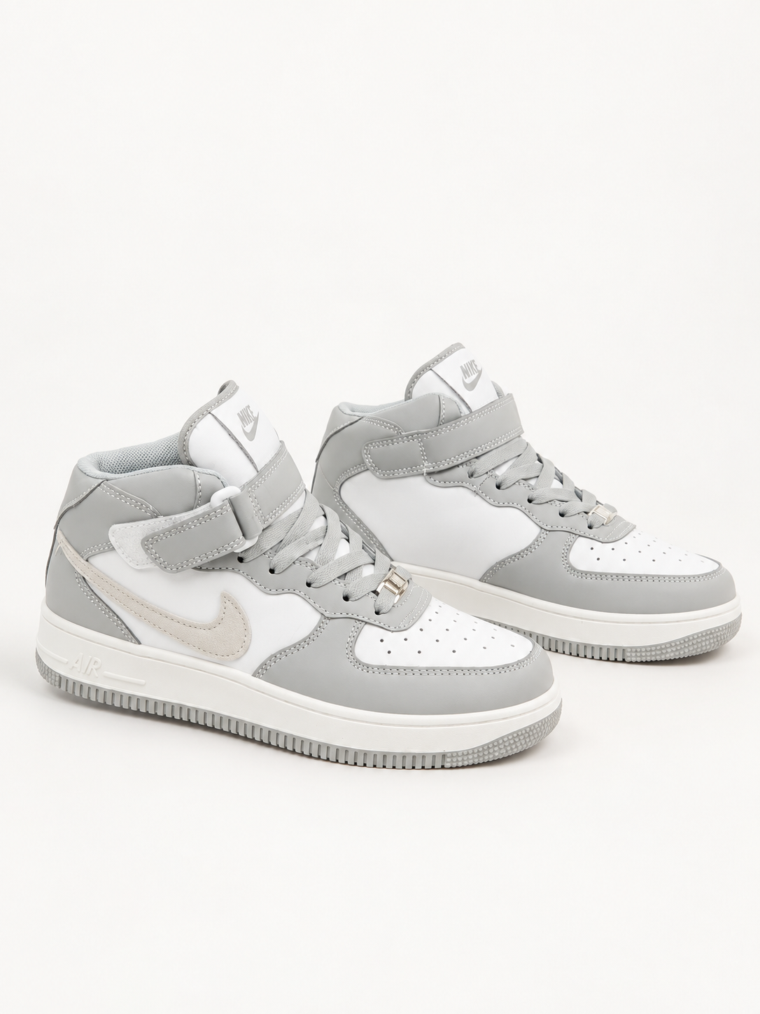Silver Cloud Mid Sneakers 