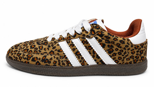 Sneakers Adidas imprimé léopard avec bandes blanches pointure 40