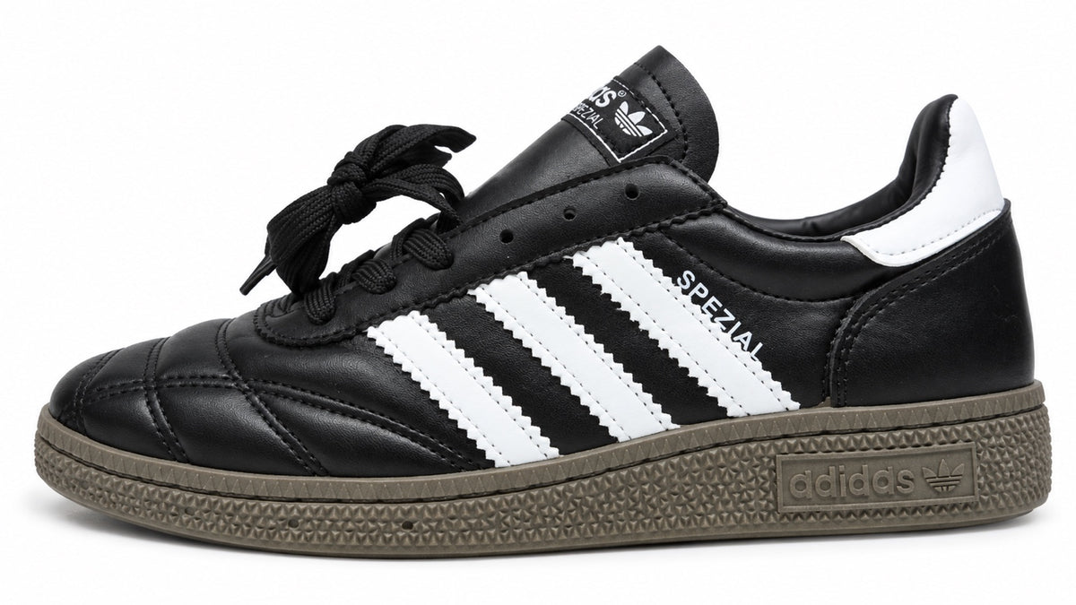 Adidas Spezial femme noire, blanche et semelle gomme