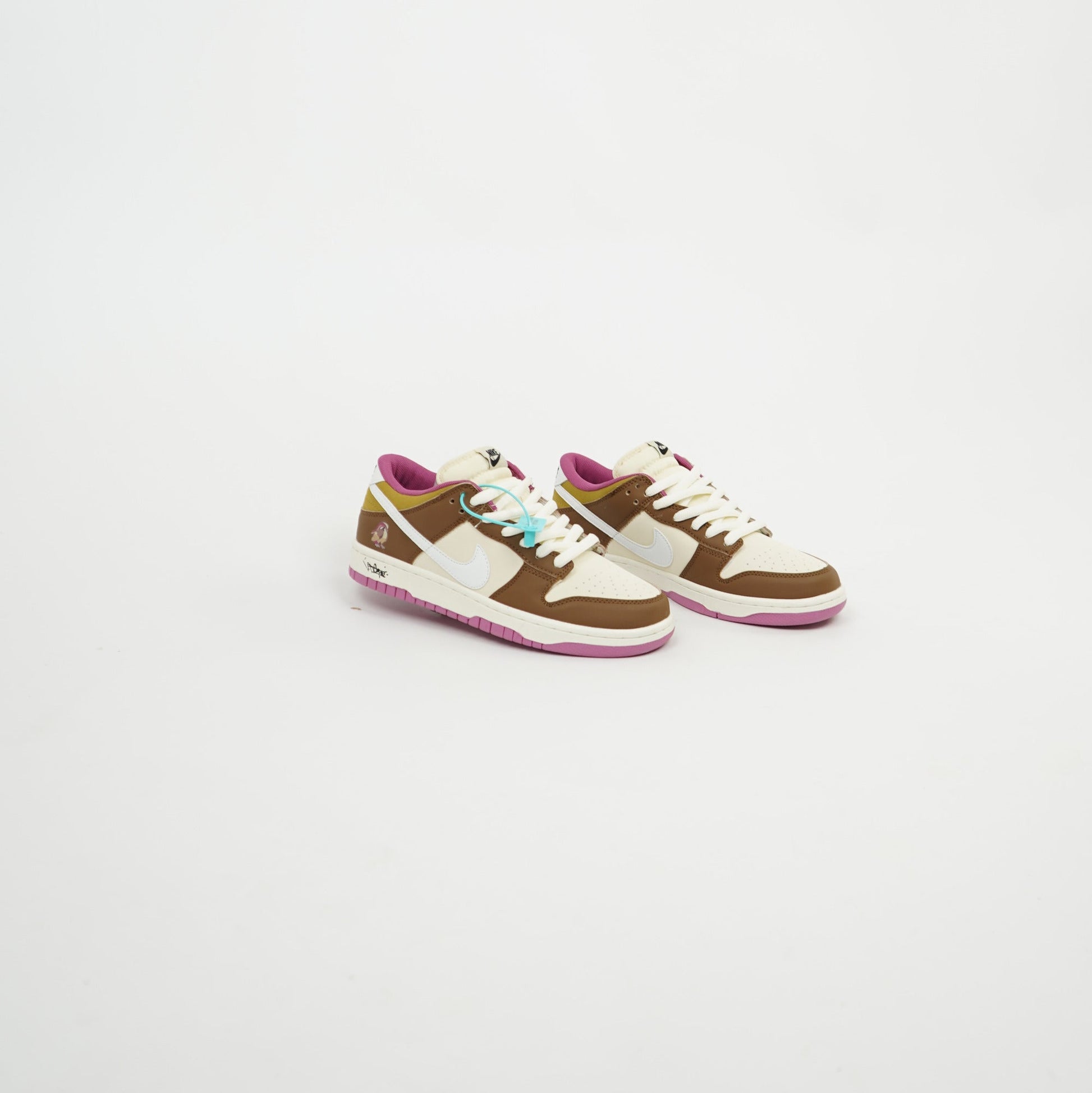 Nike Dunk Low Karakara Gold/White - Edition 2 
