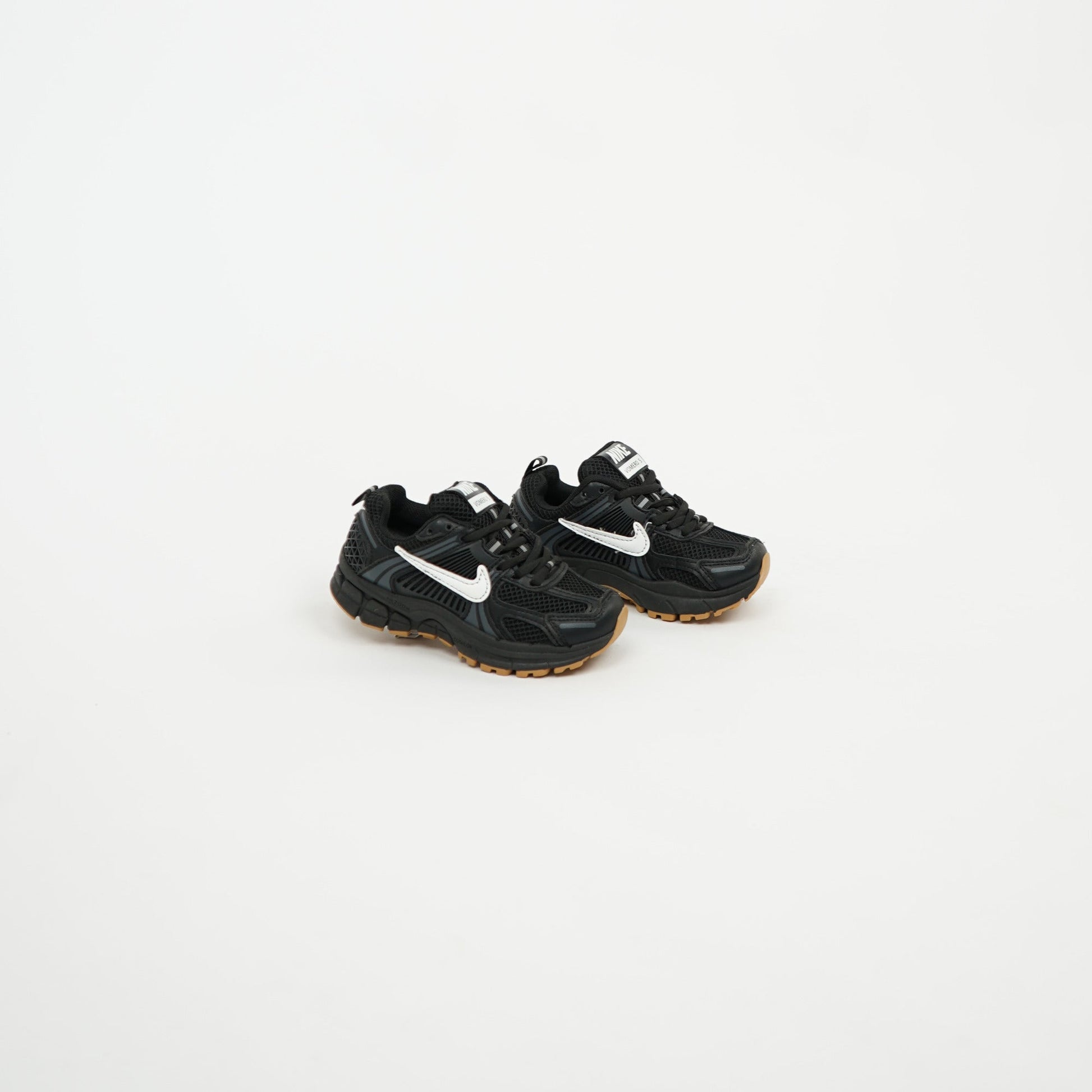 Nike Vomero 5 Black/Gum 