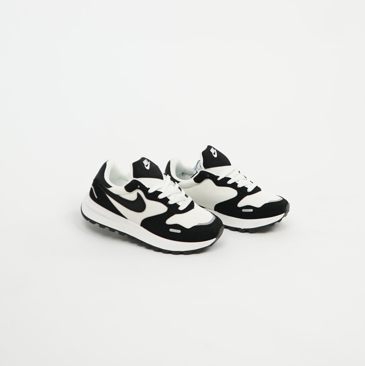Nike Vomero 5 Black/White Panda khadama 