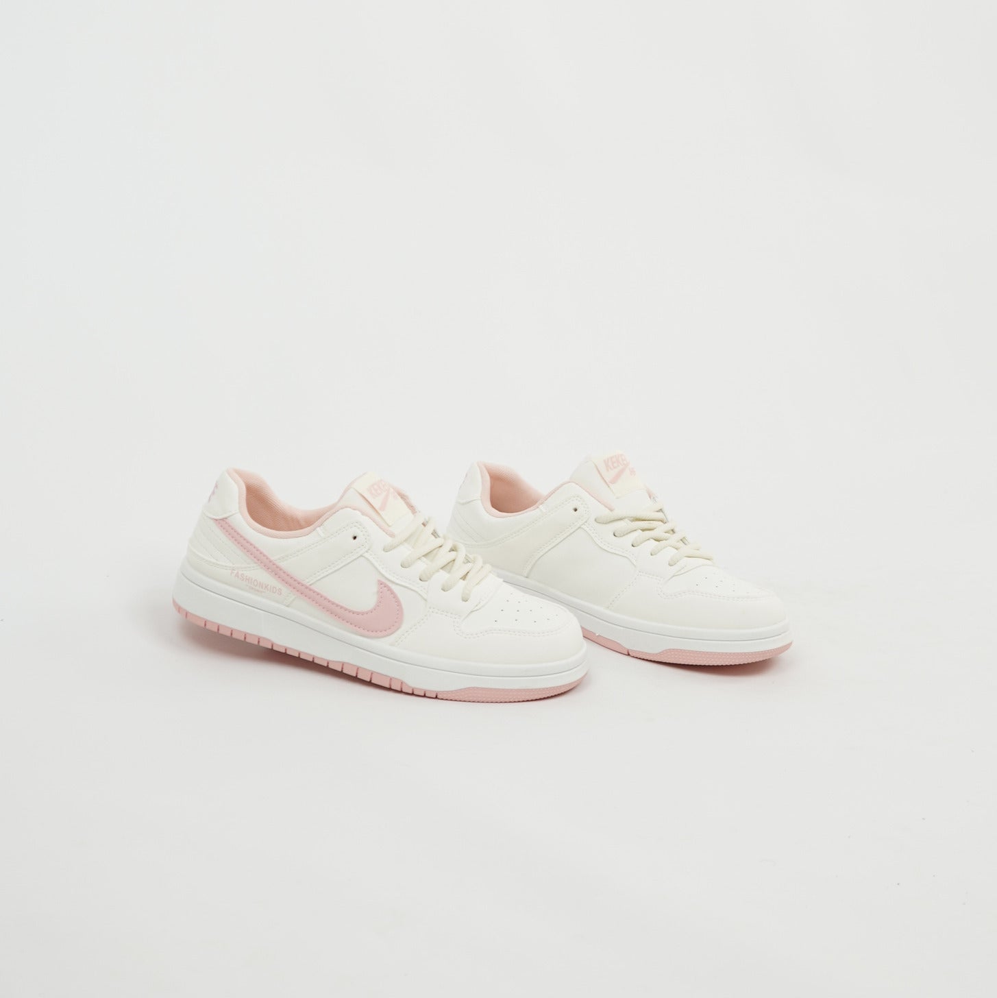 Nike - Blanc / Rose Poudré 