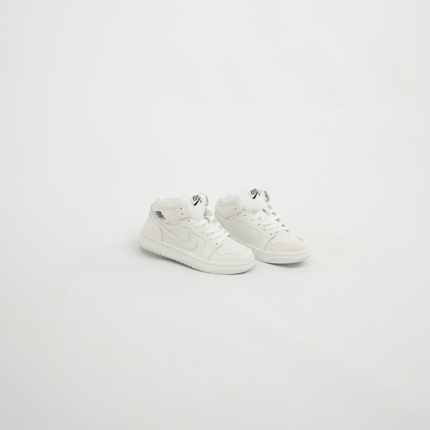 Air Jordan 1 Mid - Triple Blanc 