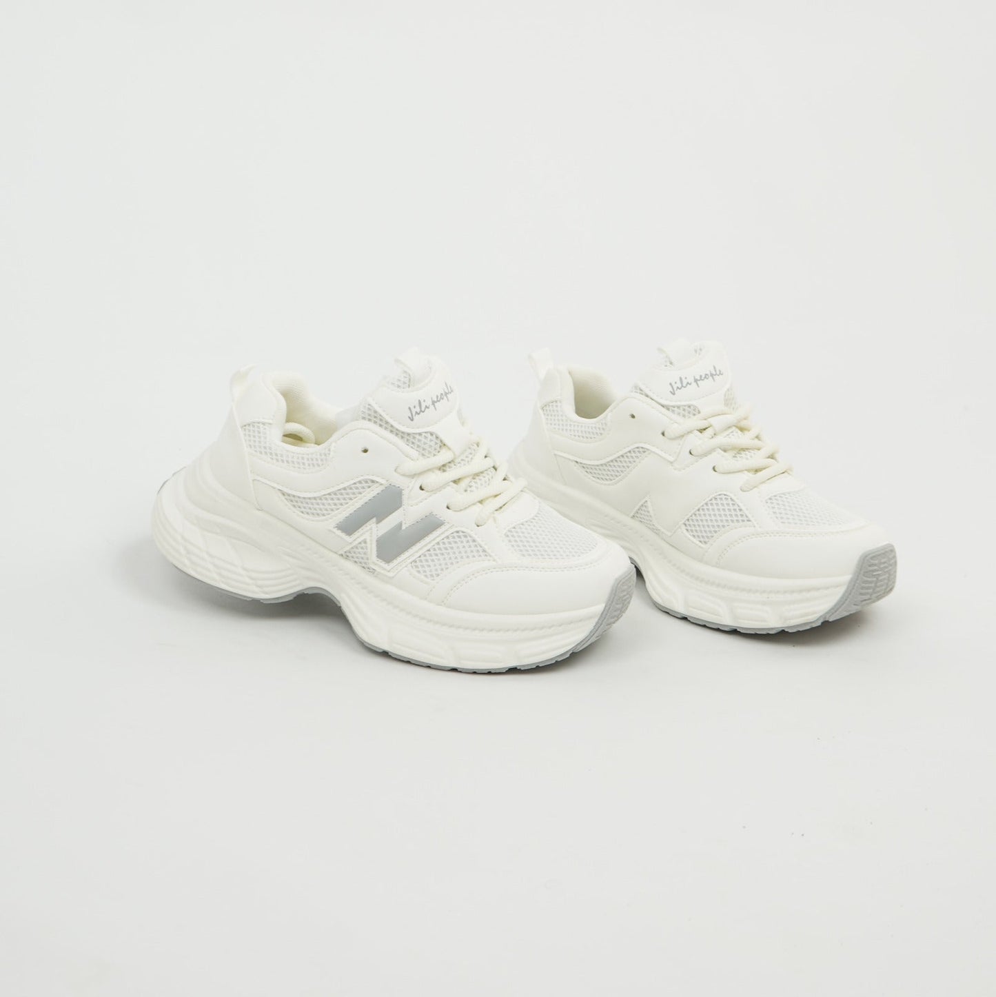 New Balance Chunky White/Silver 