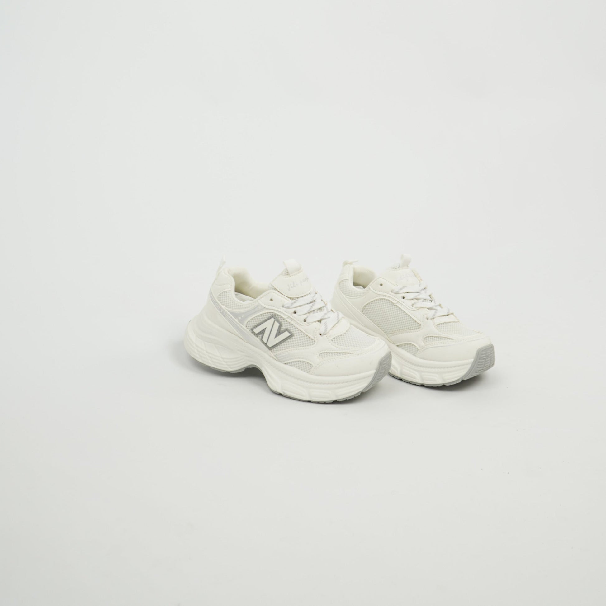 New Balance Chunky Cream/Grey 