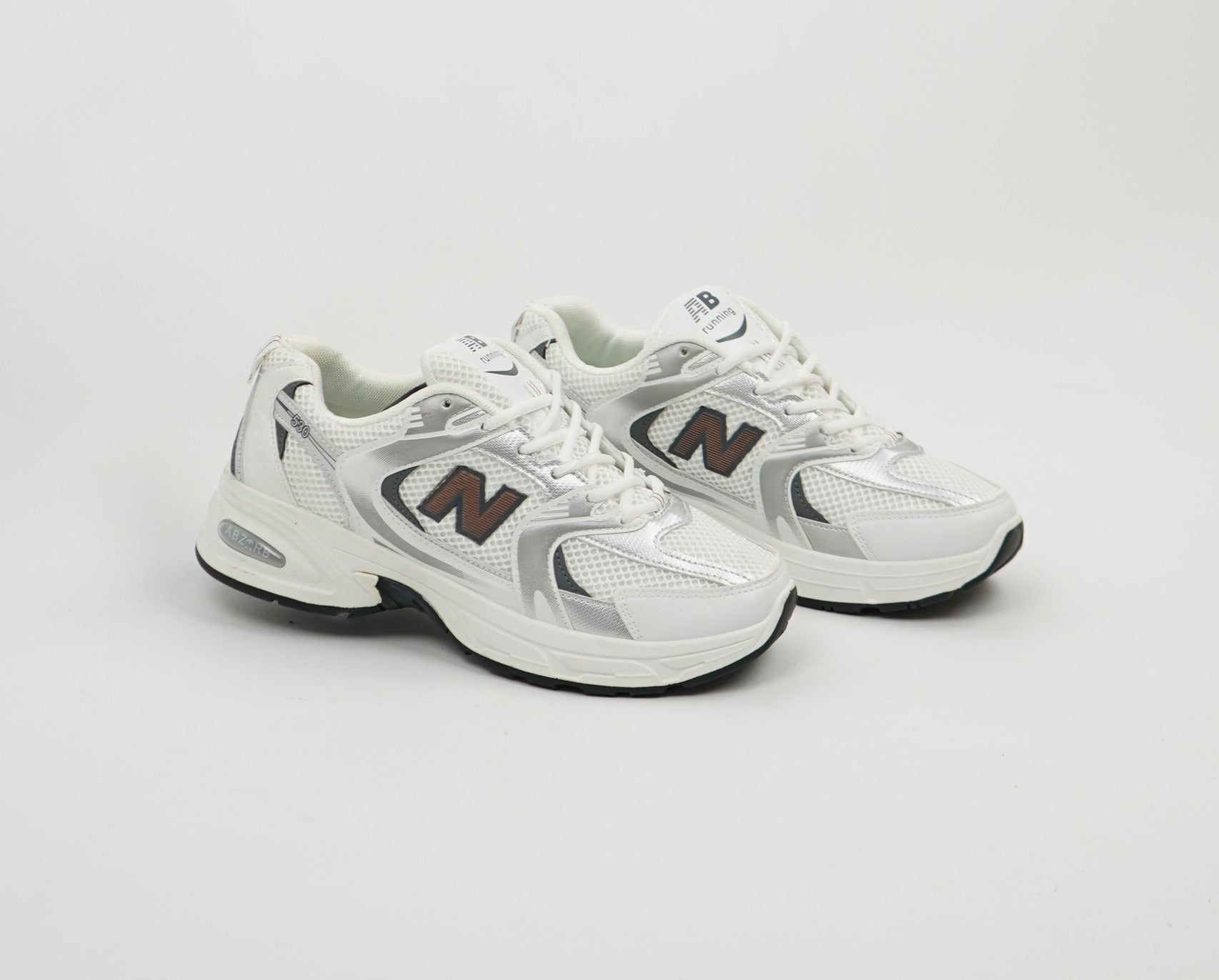 New Balance 530 White Silver Brown. 