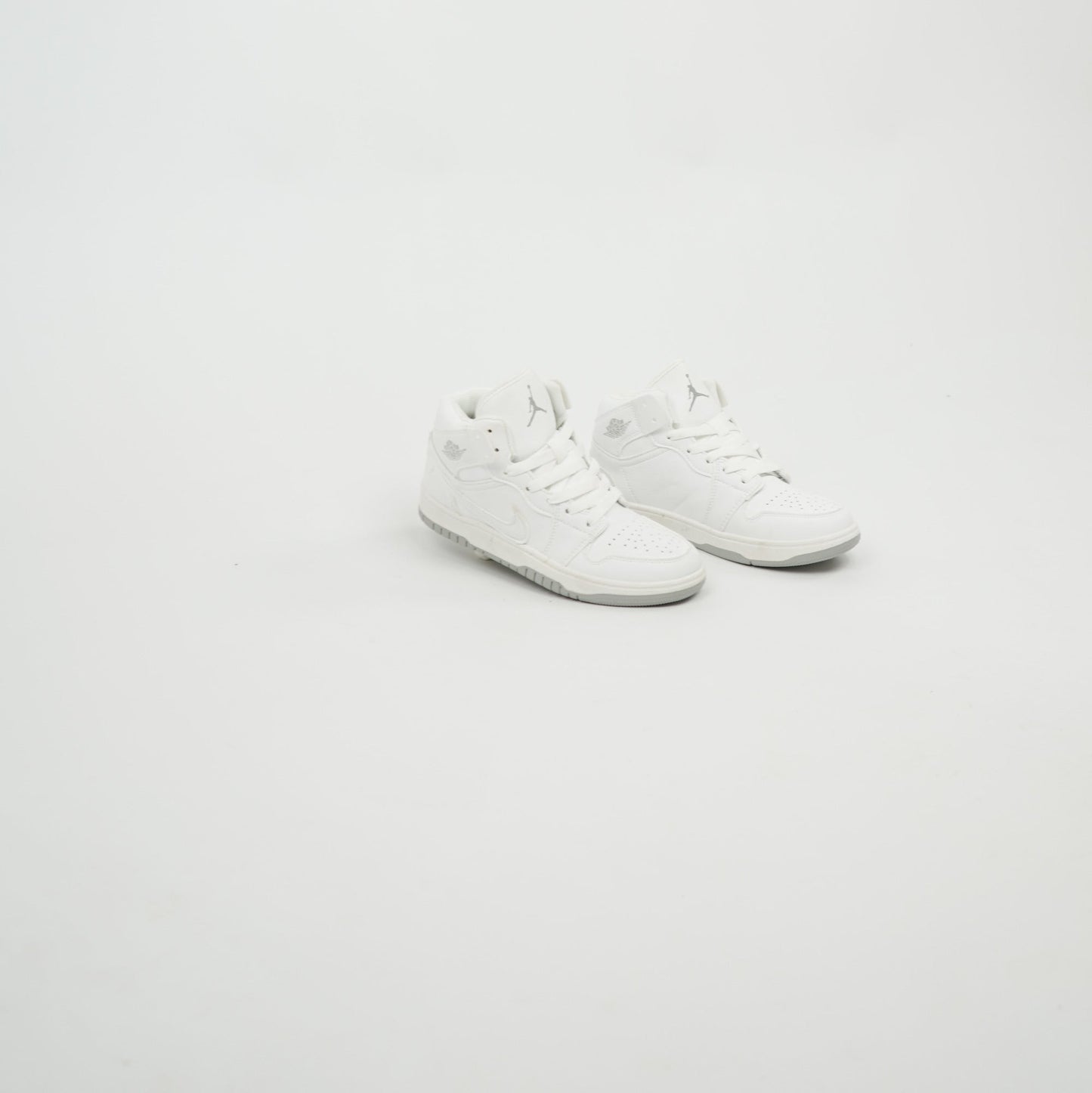 New Balance 550 White Black khadama 
