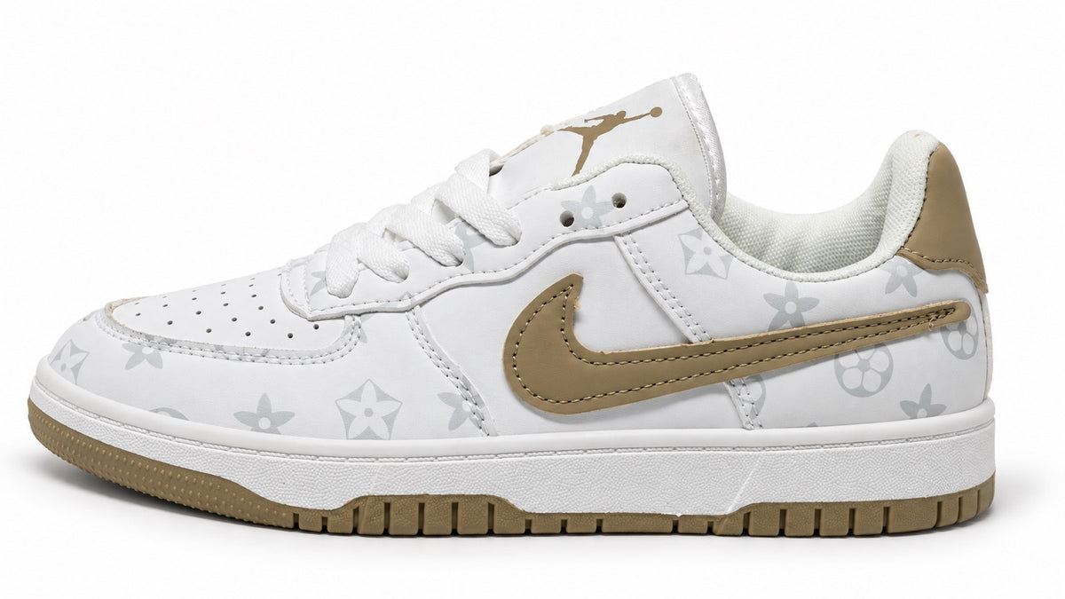 Nike Dunk Low Blanche et Beige