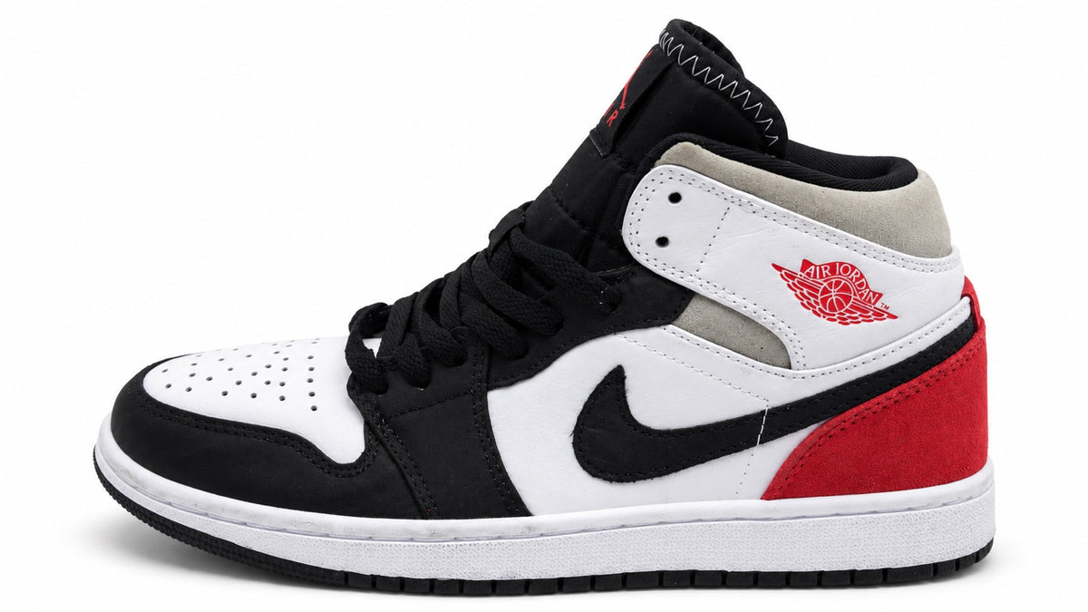 Air Jordan 1 Mid noir blanc rouge