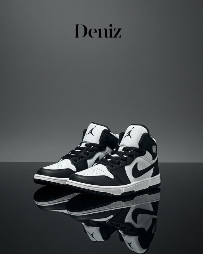 Air Jordan Mid Noir et Blanc 